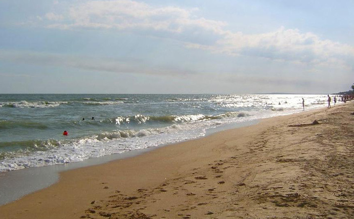 песчаные пляжи Азова